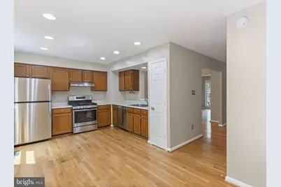 8073 Morning Meadow Court, Alexandria, VA 22315 - Photo 13