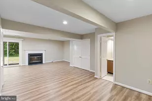 8073 Morning Meadow Ct, Alexandria, VA 22315 - Photo 27