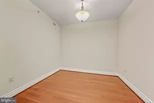 8220 Crestwood Heights Dr, McLean, VA 22102 - Photo 19
