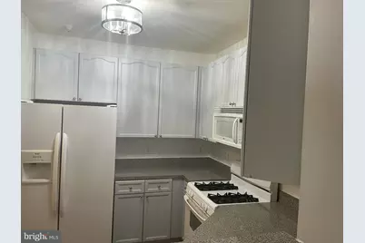 2701 Bellforest Court #204, Vienna, VA 22180 - Photo 3
