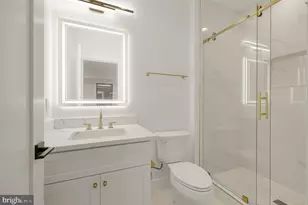 2000 Oswald Pl, Falls Church, VA 22043 - Photo 81