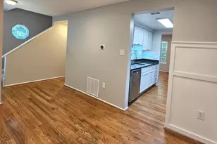 6430 Shannon Station Ct, Springfield, VA 22152 - Photo 7