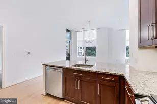 8220 Crestwood Heights Dr, McLean, VA 22102 - Photo 21