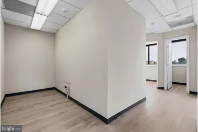 124 Park Street SE #205, Vienna, VA 22180 - Photo 9