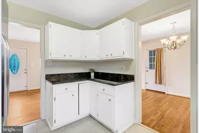 5804 Channing Road, Springfield, VA 22150 - Photo 7
