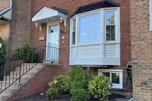 3058 Covington St, Fairfax, VA 22031 - Photo 3