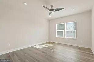4399 Peach Lily Ln, Chantilly, VA 20151 - Photo 17