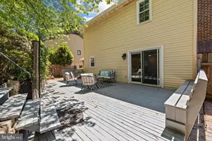 9556 Pine Bough Pl, Vienna, VA 22181 - Photo 57