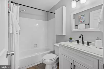 9556 Pine Bough Place, Vienna, VA 22181 - Photo 35