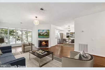 12023 Golf Ridge Court #202, Fairfax, VA 22033 - Photo 5