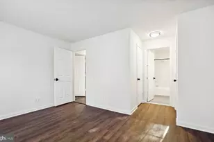 12023 Golf Ridge Ct, Fairfax, VA 22033 - Photo 13