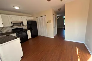 5515 Woodlawn Manor Ct, Alexandria, VA 22309 - Photo 7