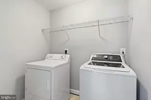 2504 Einstein St, Herndon, VA 20171 - Photo 27