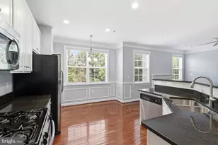 2504 Einstein St, Herndon, VA 20171 - Photo 13