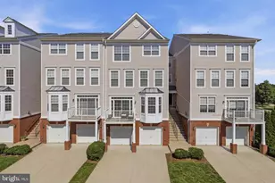 2504 Einstein St, Herndon, VA 20171 - Photo 3