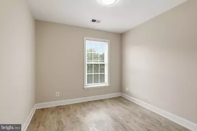 2512 Terra Cotta Circle, Herndon, VA 20171 - Photo 31
