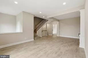 2512 Terra Cotta Cir, Herndon, VA 20171 - Photo 9