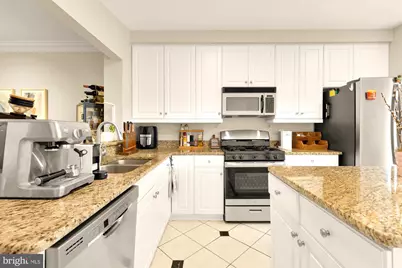 1591 Leeds Castle Drive #201, Vienna, VA 22182 - Photo 11