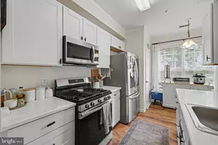 5990 Founders Ct, Alexandria, VA 22310 - Photo 13