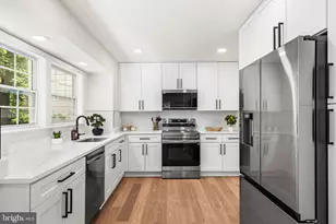 2308 William and Mary Dr, Alexandria, VA 22308 - Photo 11