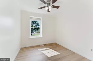 13481 Higgs Ct, Herndon, VA 20171 - Photo 17