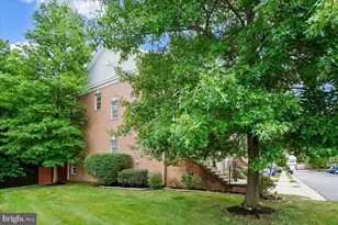 7301 Oldham Leeds Way, Springfield, VA 22150 - Photo 33