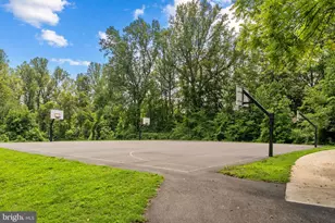 3431 Putnam St, Falls Church, VA 22042 - Photo 135