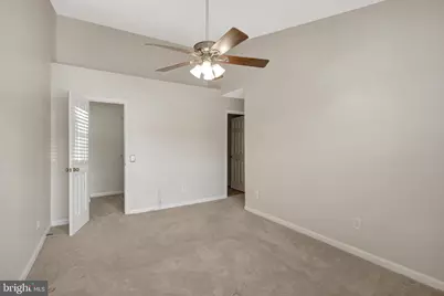 8204 Catbird Circle #202, Lorton, VA 22079 - Photo 17
