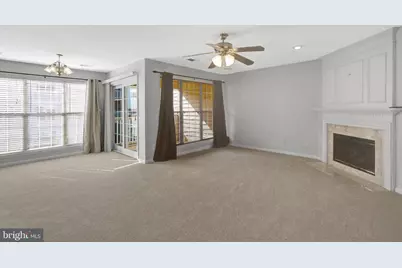 8204 Catbird Circle #202, Lorton, VA 22079 - Photo 5