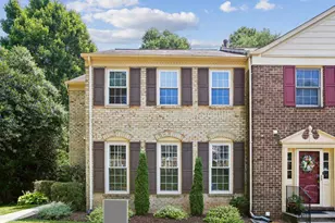 5194 Kimscott Ct, Annandale, VA 22003 - Photo 1