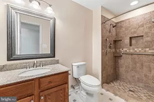14606 Cedar Knoll Dr, Centreville, VA 20120 - Photo 17