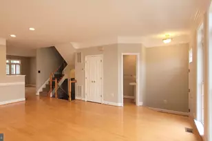 5344 Blue Aster Cir, Centreville, VA 20120 - Photo 3