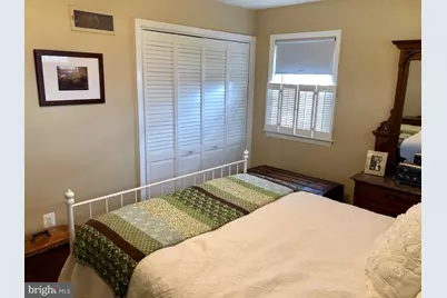 6910 Park Terrace Drive, Alexandria, VA 22307 - Photo 49