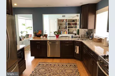 6910 Park Terrace Drive, Alexandria, VA 22307 - Photo 3
