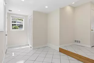 6003 Rixey Dr, Alexandria, VA 22303 - Photo 15