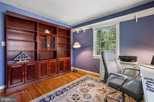 8506 Hitching Post Ln, Alexandria, VA 22308 - Photo 17
