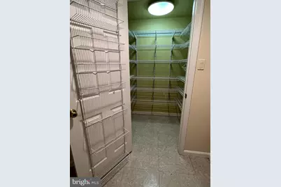 12205 Parkstream Terrace, Herndon, VA 20170 - Photo 29