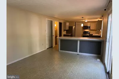 12205 Parkstream Terrace, Herndon, VA 20170 - Photo 19