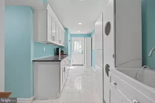 2113 Sheriff Ct, Vienna, VA 22181 - Photo 49