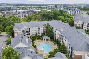 12925 Centre Park Cir, Herndon, VA 20171 - Photo 35