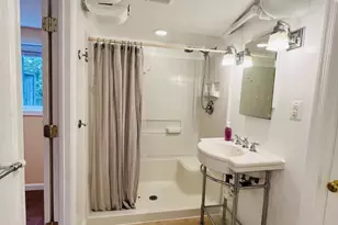 2220 Primrose Dr, Falls Church, VA 22046 - Photo 23