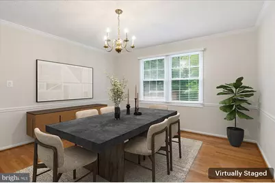9708 Locust Hill Drive, Great Falls, VA 22066 - Photo 15