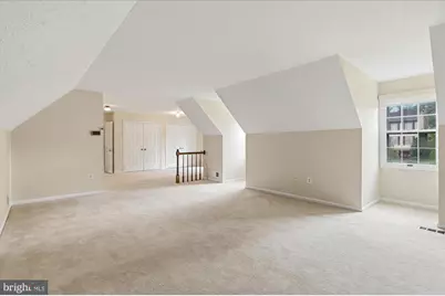 9708 Locust Hill Drive, Great Falls, VA 22066 - Photo 29