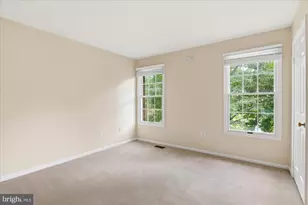 9708 Locust Hill Dr, Great Falls, VA 22066 - Photo 33
