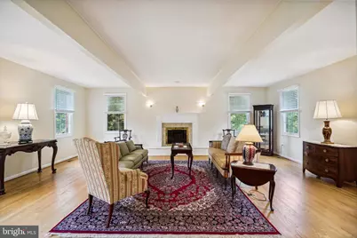 9708 Locust Hill Drive, Great Falls, VA 22066 - Photo 9