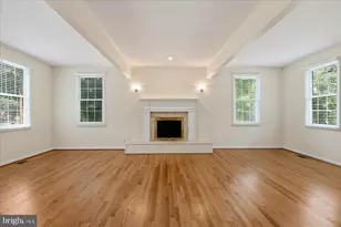 9708 Locust Hill Dr, Great Falls, VA 22066 - Photo 5
