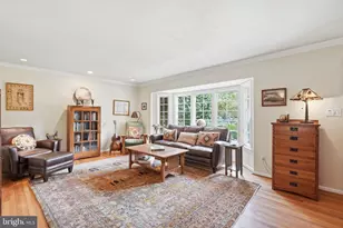 2504 Turbridge Ln, Alexandria, VA 22308 - Photo 5