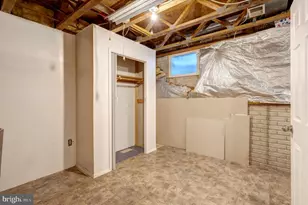 8051 Felecity Ct, Springfield, VA 22153 - Photo 41