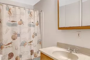 8051 Felecity Ct, Springfield, VA 22153 - Photo 45