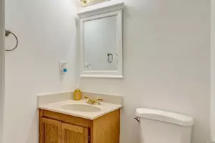 8051 Felecity Ct, Springfield, VA 22153 - Photo 19